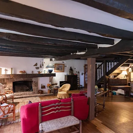 Πανσιόν Haltzugarria, Maison Basque Authentique Et Familiale